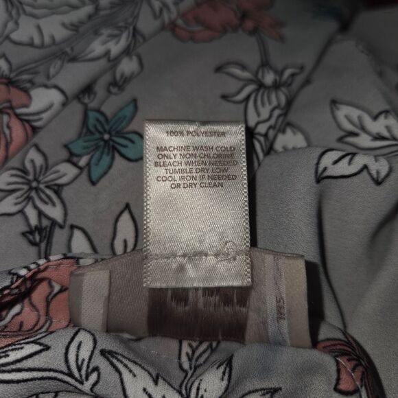 Loft Gray Lightweight Convertible Long Sleeve Blouse Top Size XL - Picture 7 of 7